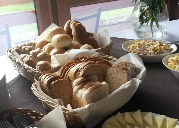 Bed & Breakfast Pod 5